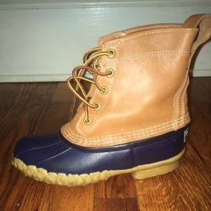 L.L. Bean 6" boots size 6 (fits 7/7.5), navy